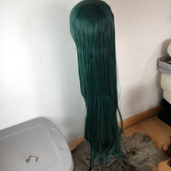 ?Cami 39”  Dark Green cosplay  wig +NWT* main image 8